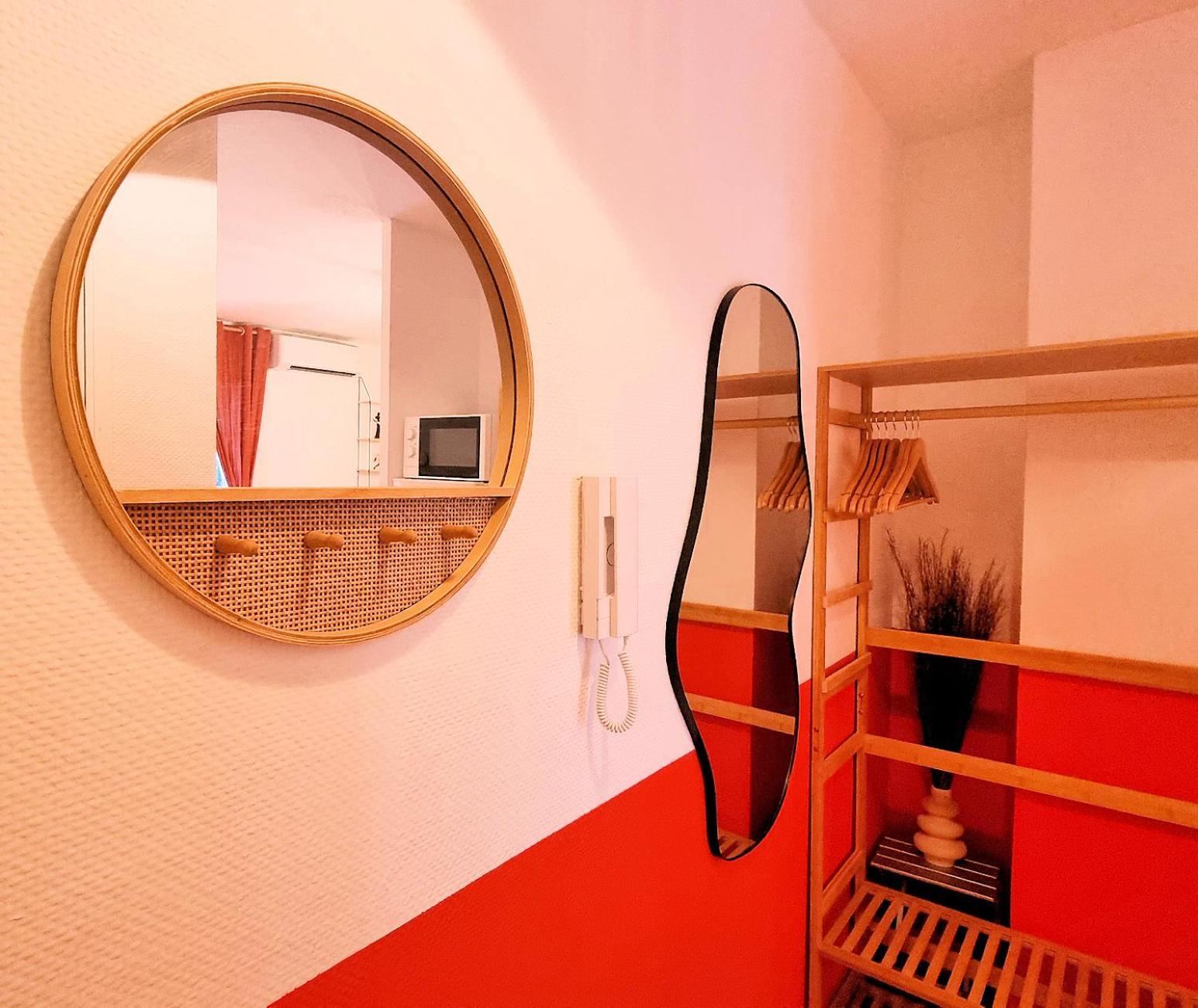 Cosy, Wi-Fi, Jardin & Parking, Jasmins Studio En Cote-D'Azur Vallauris Exterior photo