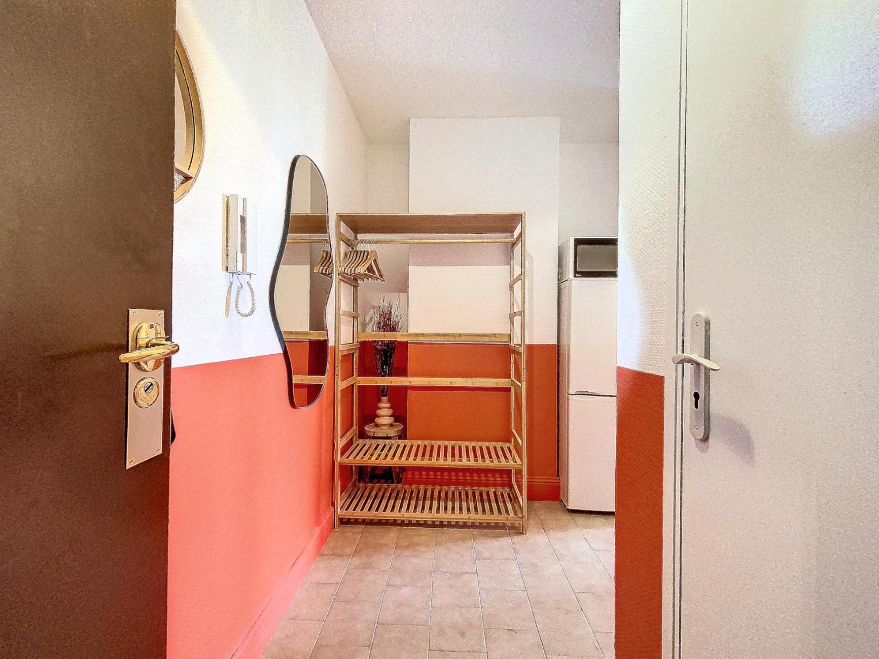 Cosy, Wi-Fi, Jardin & Parking, Jasmins Studio En Cote-D'Azur Vallauris Exterior photo